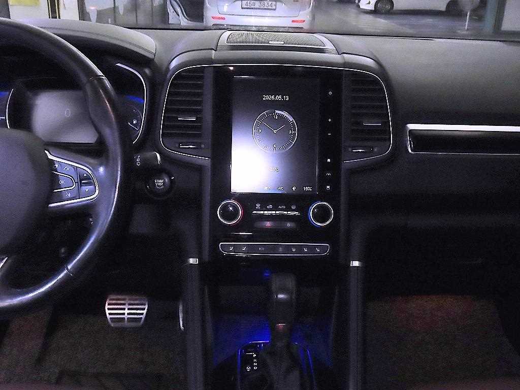 SAMSUNG QM6 - Vista 11