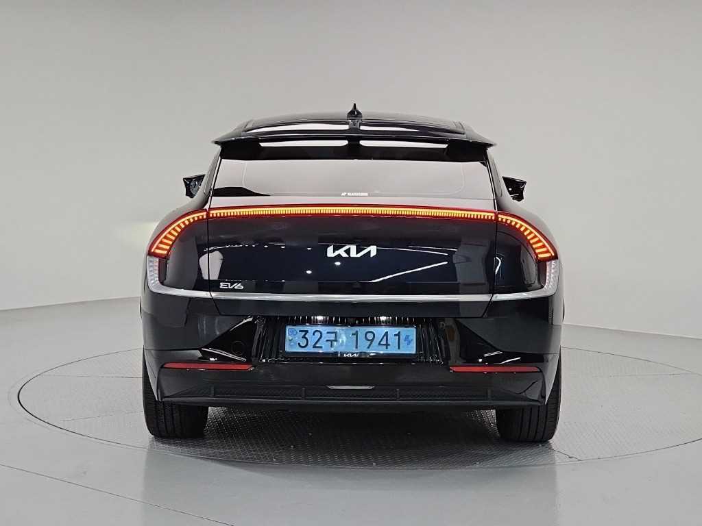 KIA EV6 - Vista 3