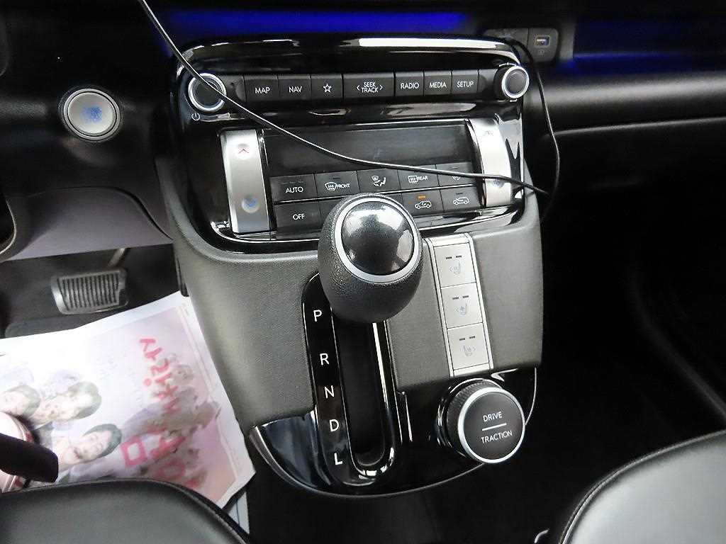 HYUNDAI Casper - Vista 10