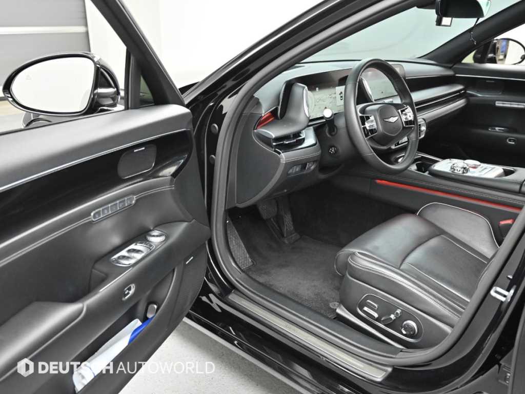 Genesis G90 - Vista 11