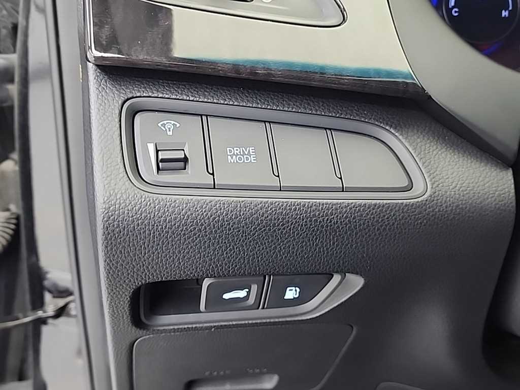 HYUNDAI Grandeur 2015 Negro - Importación desde Corea - HF Imports Iquique - Foto 18