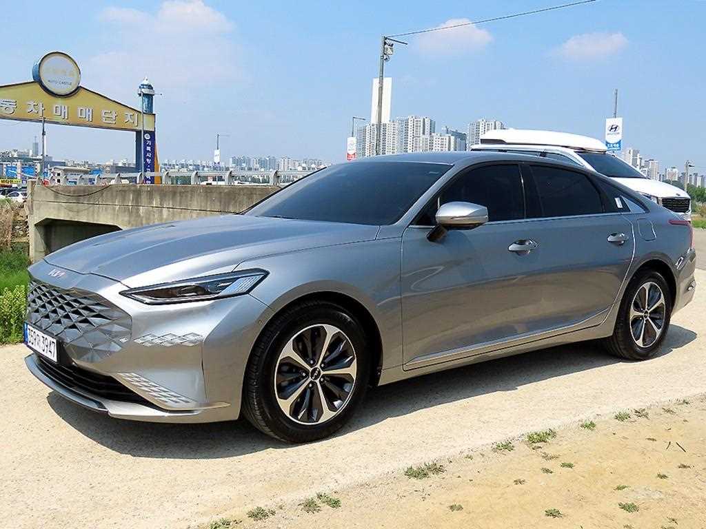 KIA K8 - Vista 2
