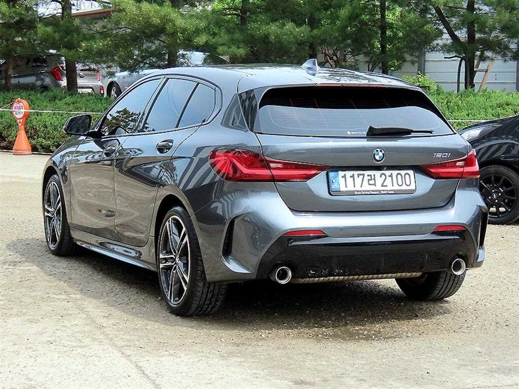 BMW 1 series - Vista 3