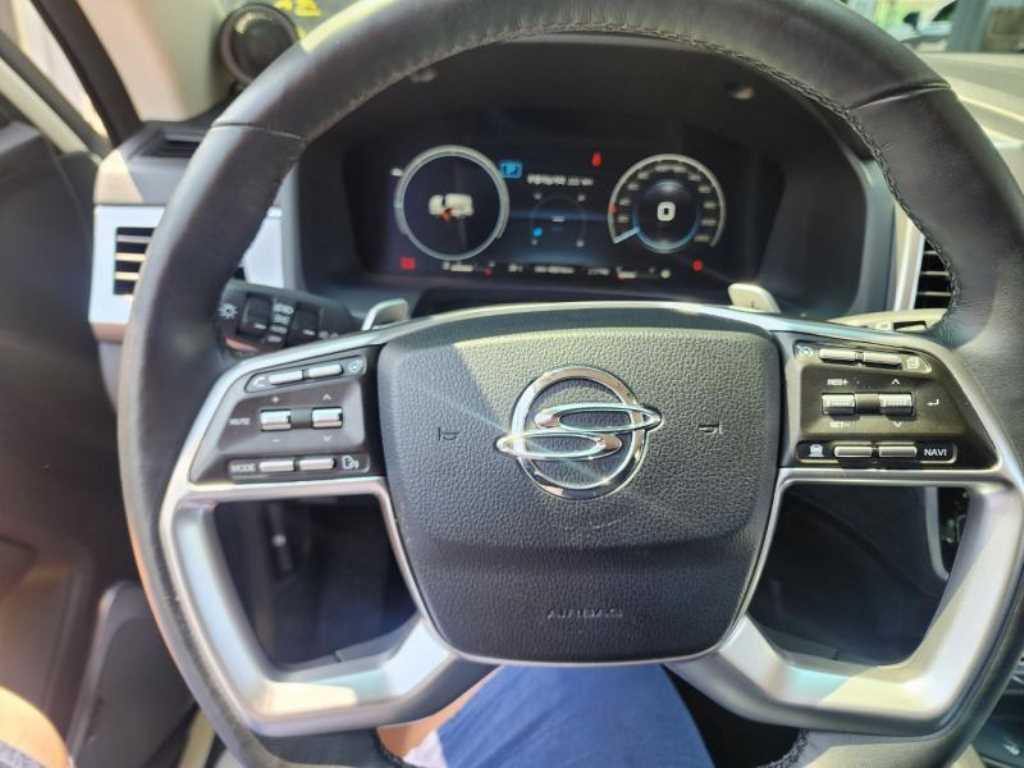 Ssangyong Rexton - Vista 8