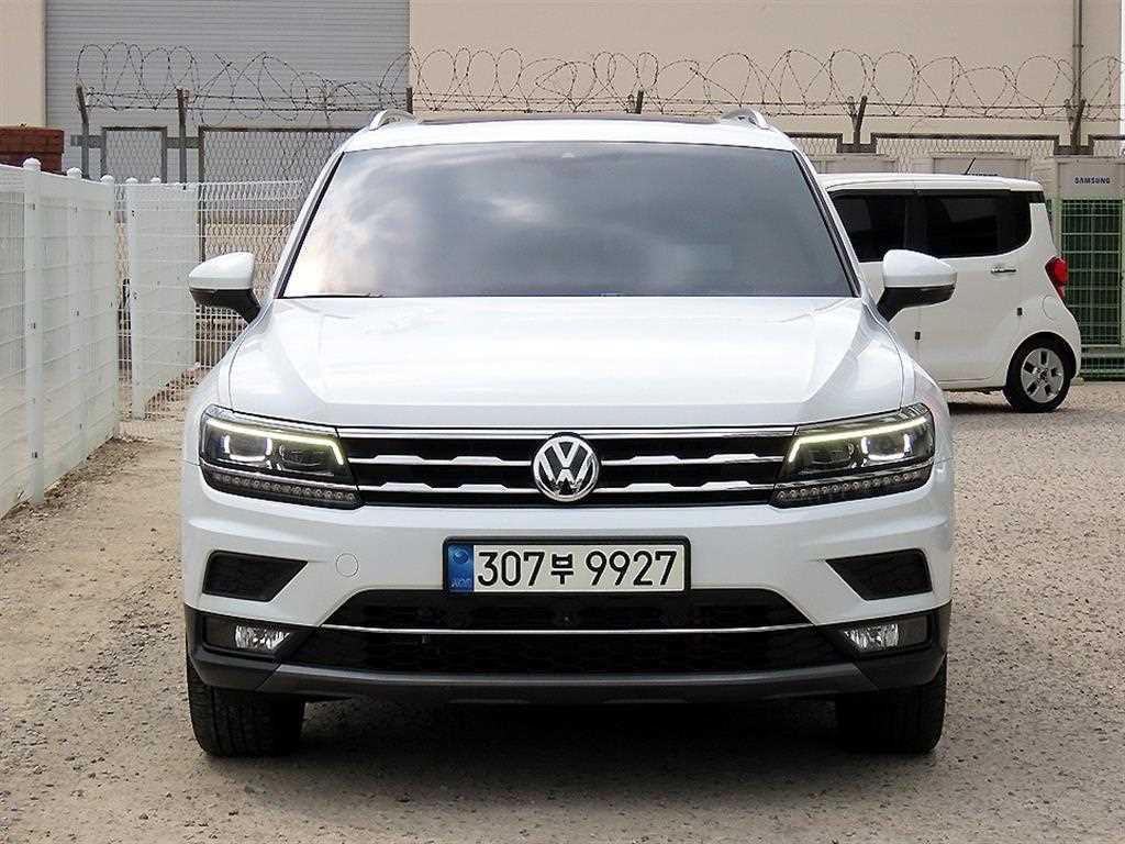 Volkswagen Tiguan 2020 Blanco - Importación desde Corea - HF Imports Iquique - Foto 1