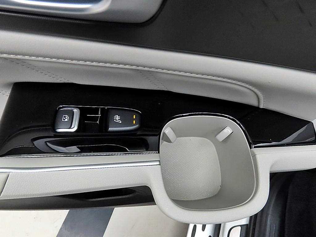 KIA Sorento - Vista 12