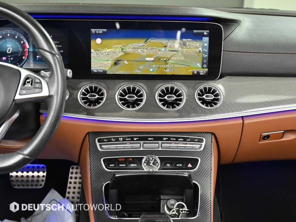 Mercedes Benz E class 2018 Azul - Importación desde Corea - HF Imports Iquique - Foto 14