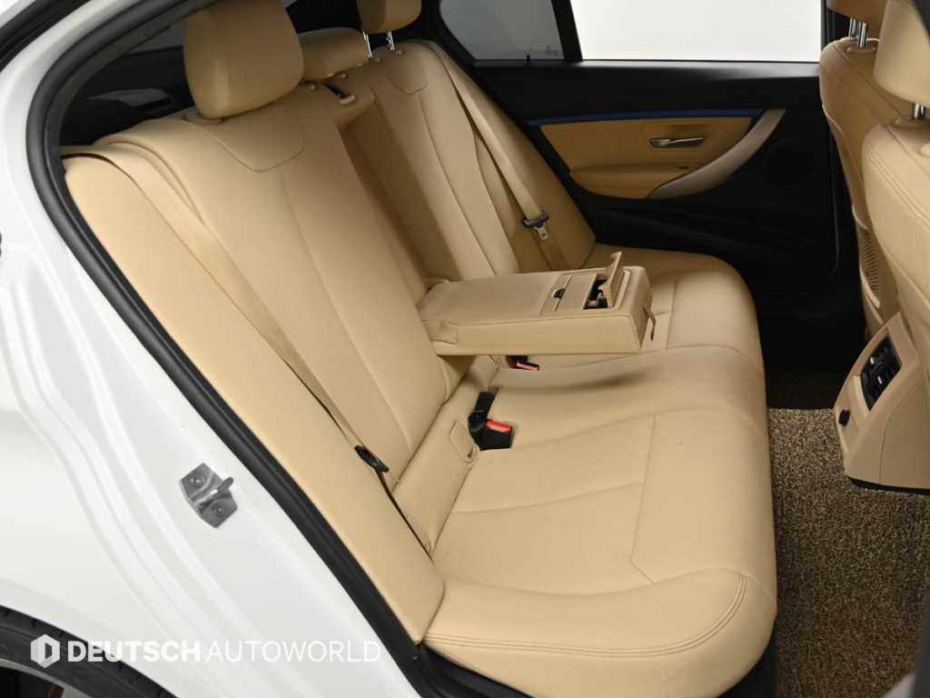 BMW 3 series - Vista 12