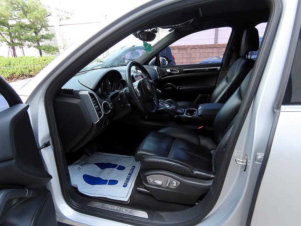 Porsche Cayenne - Vista 5