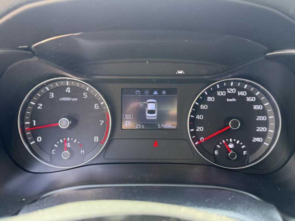 KIA K3 - Vista 6