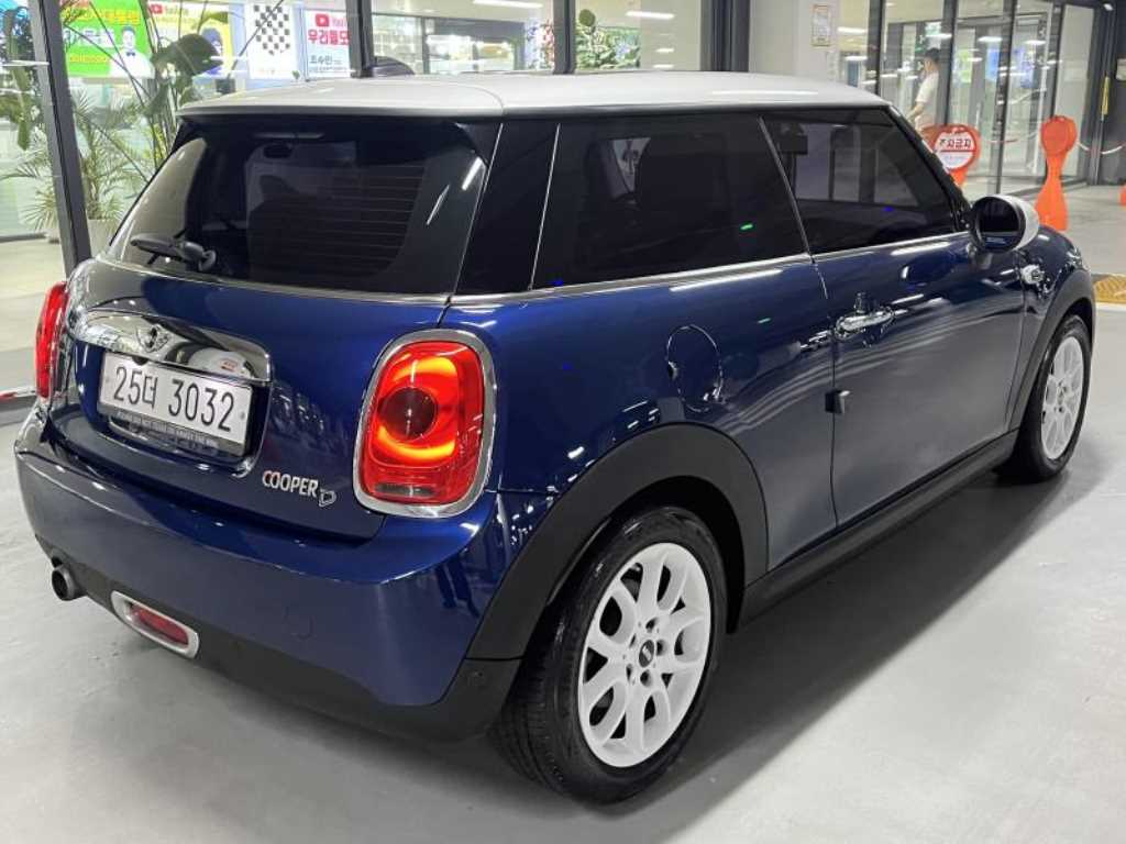 Mini Cooper - Vista 4