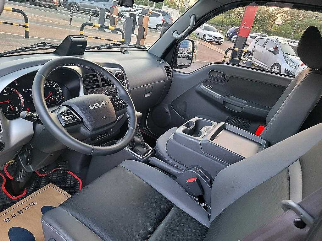Small Truck Cargo (small) - Vista 8