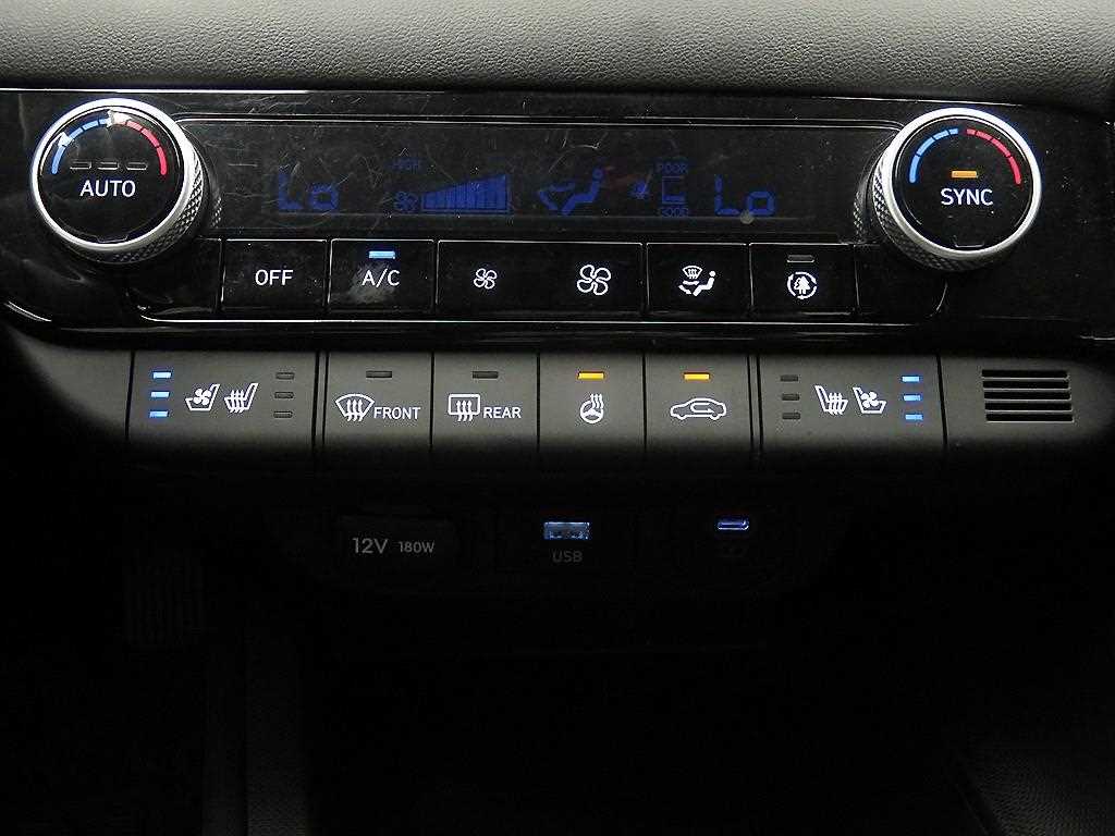 HYUNDAI Avante - Vista 11
