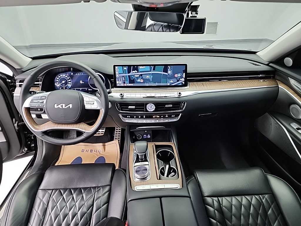 KIA K9 - Vista 7