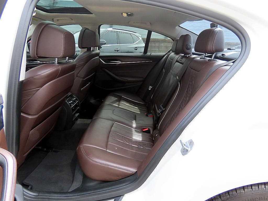 BMW 5 Series - Vista 6