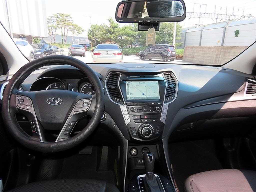 HYUNDAI Santa Fe - Vista 7