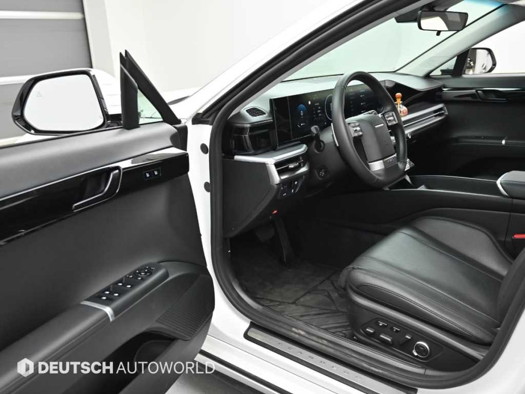 HYUNDAI Grandeur - Vista 11