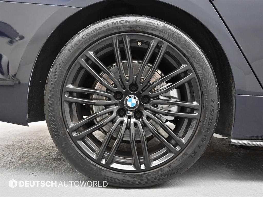 BMW 5 Series - Vista 5