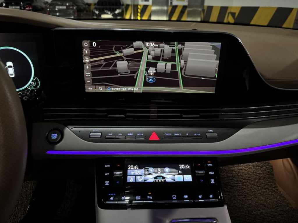 HYUNDAI Grandeur - Vista 12