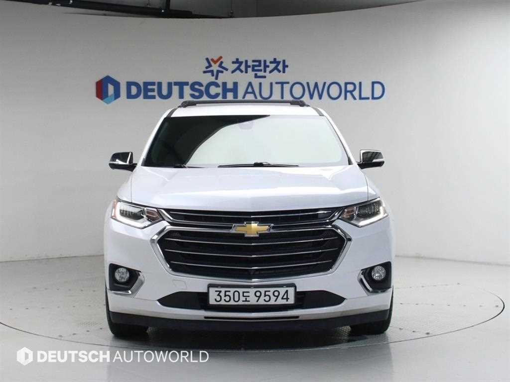 Chevrolet Travers - Vista 3