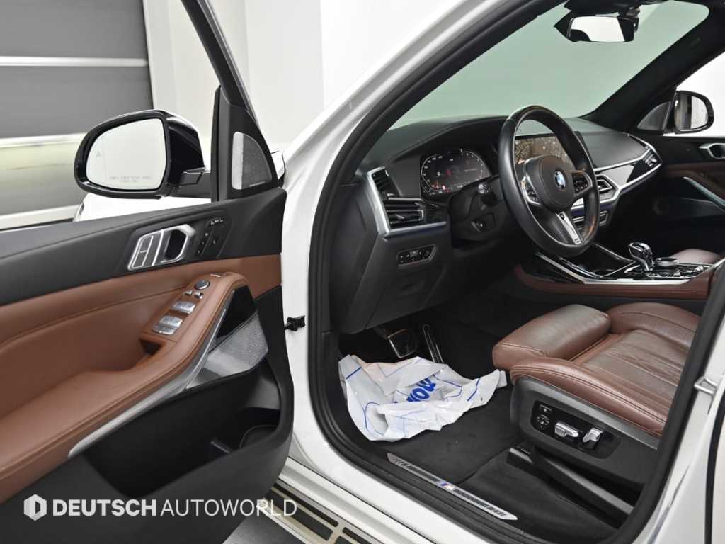 BMW X7 - Vista 11