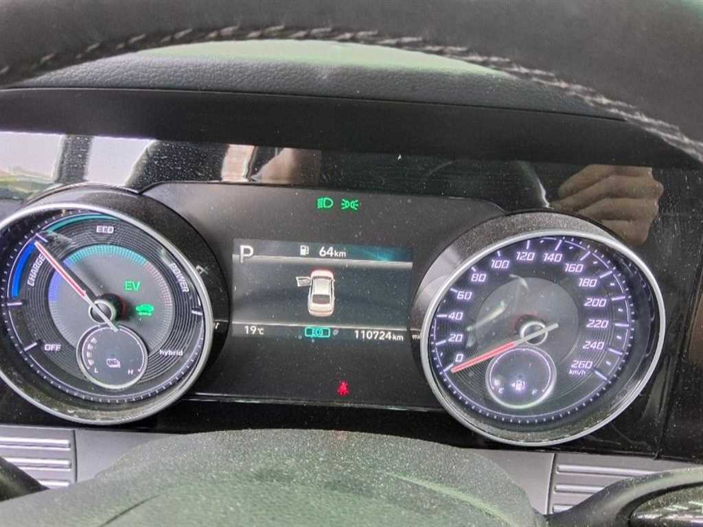 HYUNDAI Grandeur - Vista 6