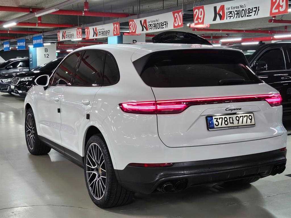 Porsche Cayenne - Vista 3