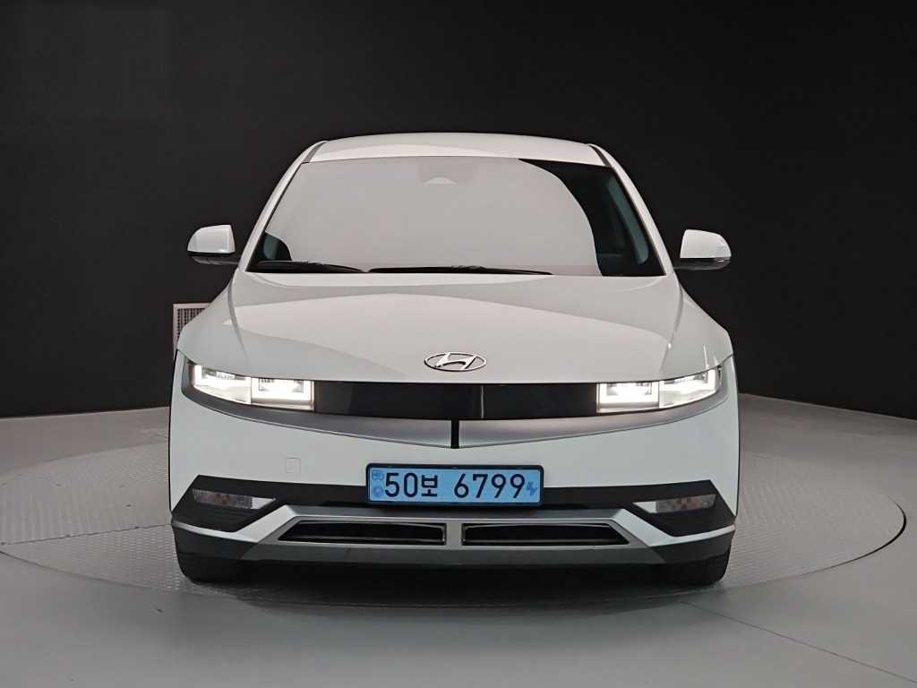 HYUNDAI Ioniq 5 - Vista 2
