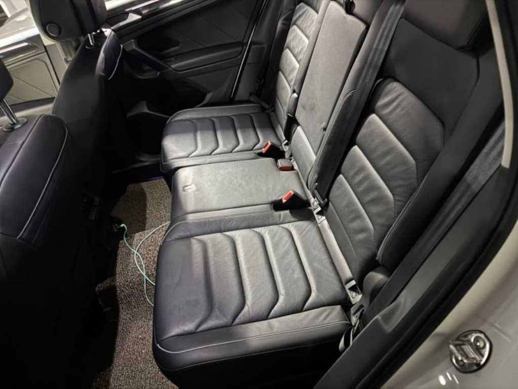 Volkswagen Tiguan - Vista 3