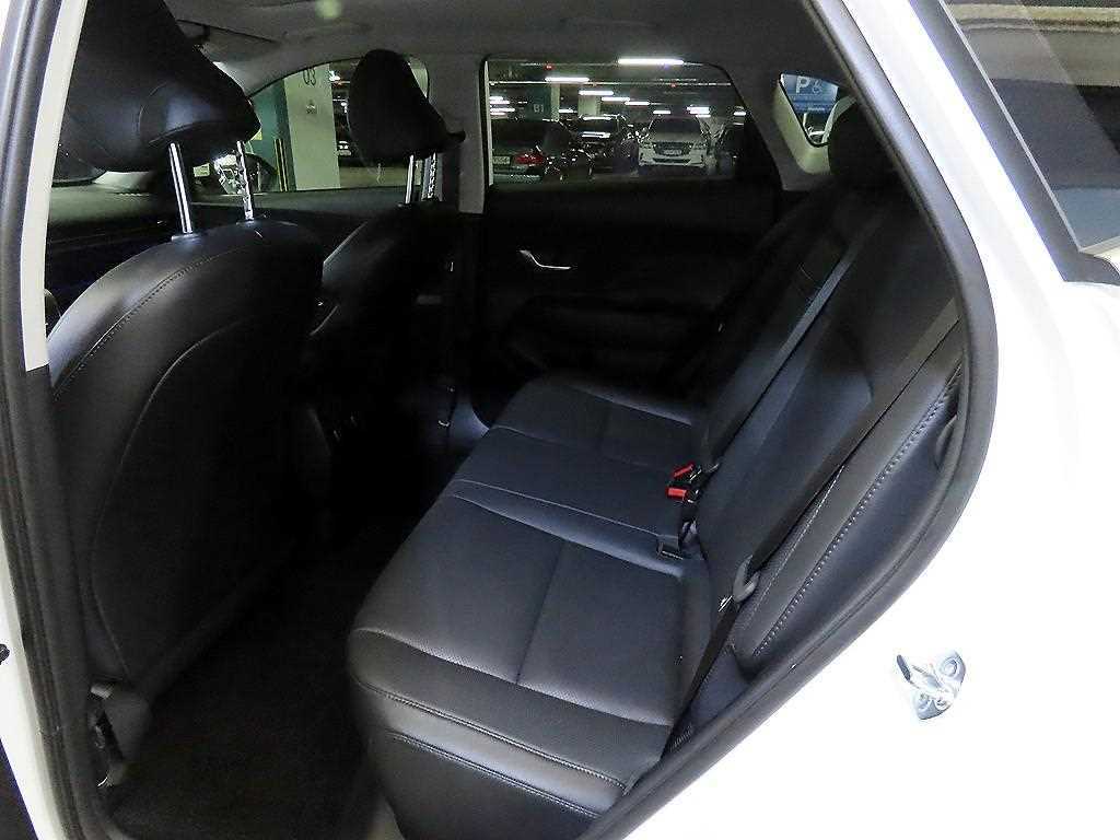 HYUNDAI Kona - Vista 7