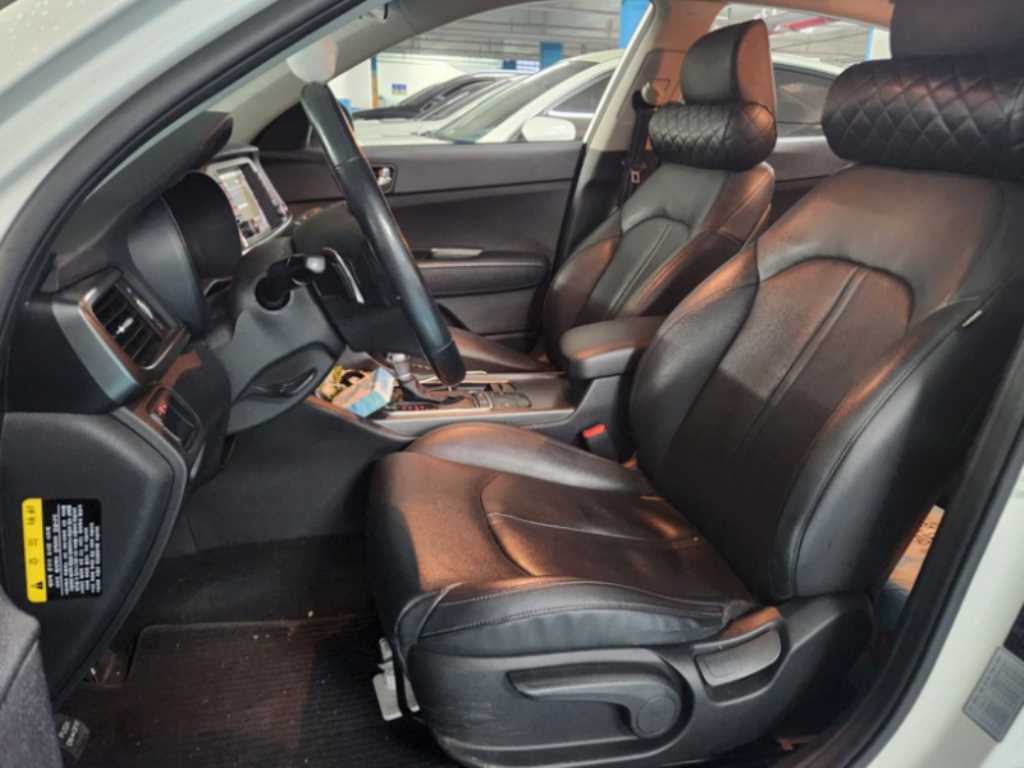 KIA K5 - Vista 3