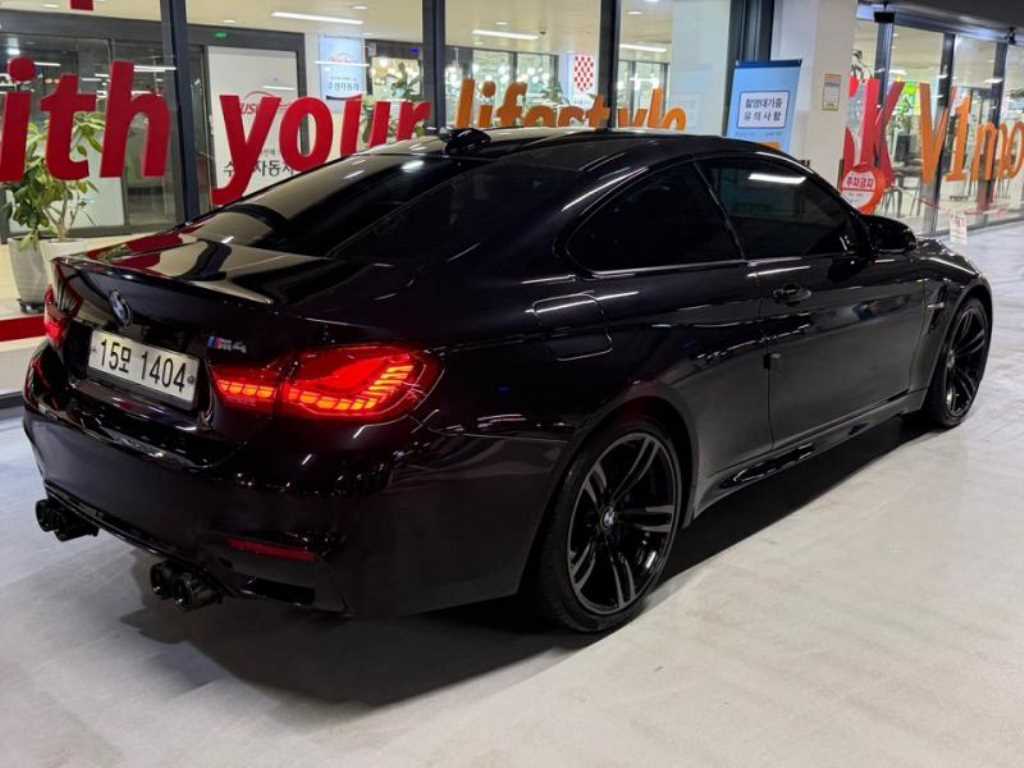 BMW 4 Series - Vista 4