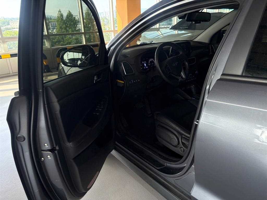 HYUNDAI Tucson - Vista 9