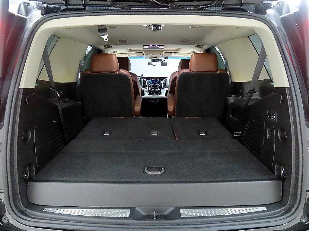 Cadillac Escalade 2019 - Importación desde Corea - HF Imports Iquique - Foto 17