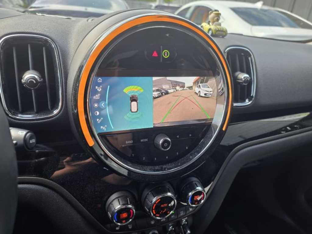 Mini Countryman - Vista 5