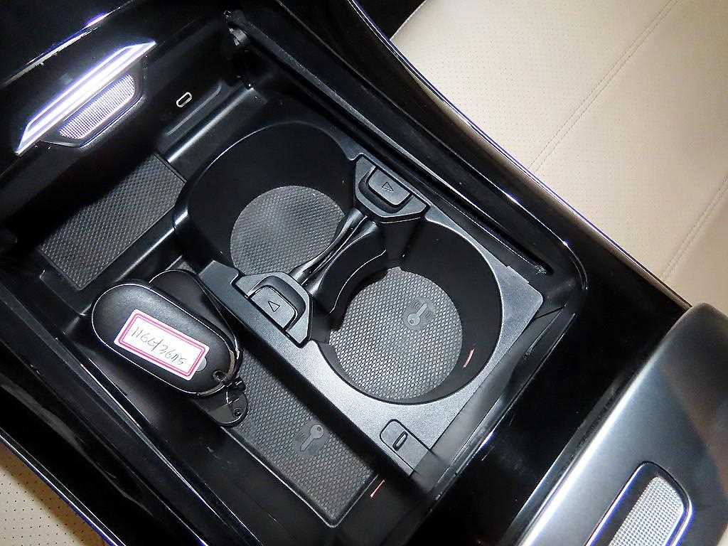 Mercedes Benz C Class 2023 - Importación desde Corea - HF Imports Iquique - Foto 13