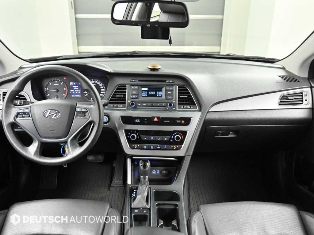 HYUNDAI Sonata - Vista 7