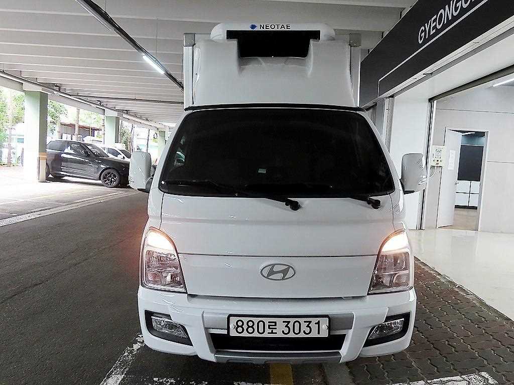Small Truck Freezer Box(High Deck) 2026 Blanco - Importación desde Corea - HF Imports Iquique - Foto 1