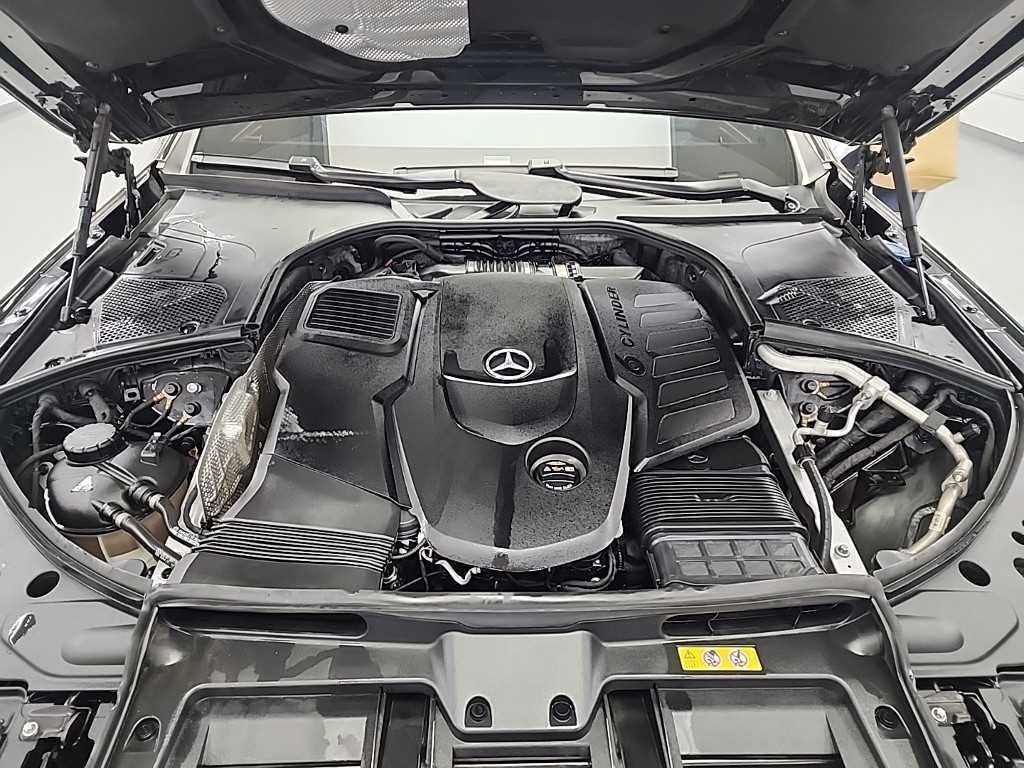 Mercedes Benz S Class - Vista 5