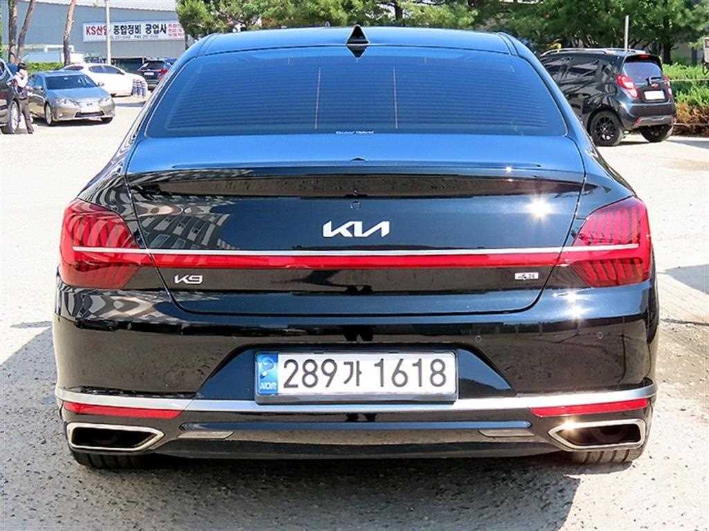 KIA K9 - Vista 4