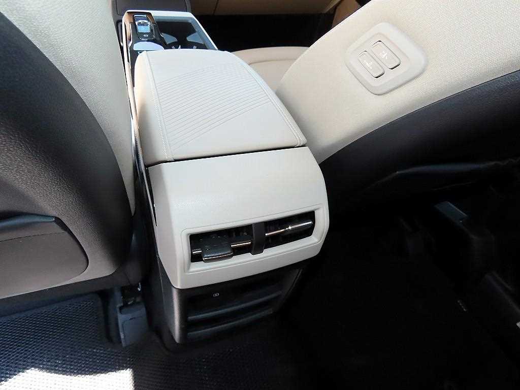 Ssangyong Action 2025 Blanco - Importación desde Corea - HF Imports Iquique - Foto 17