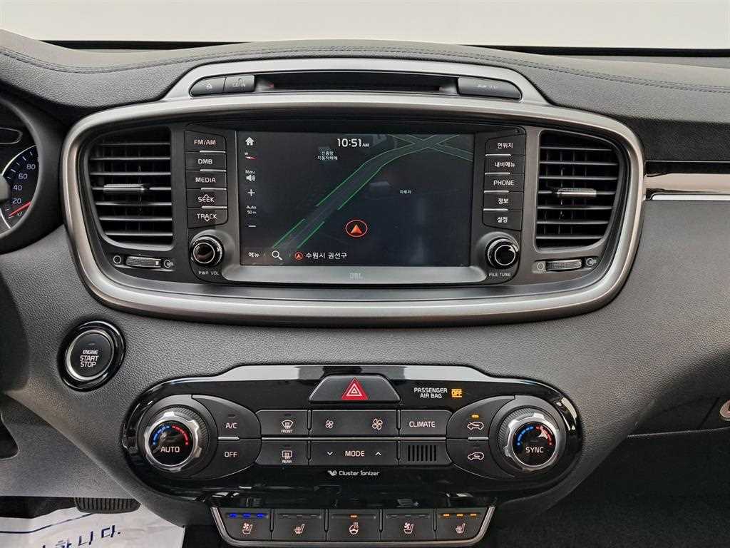 KIA Sorento - Vista 9