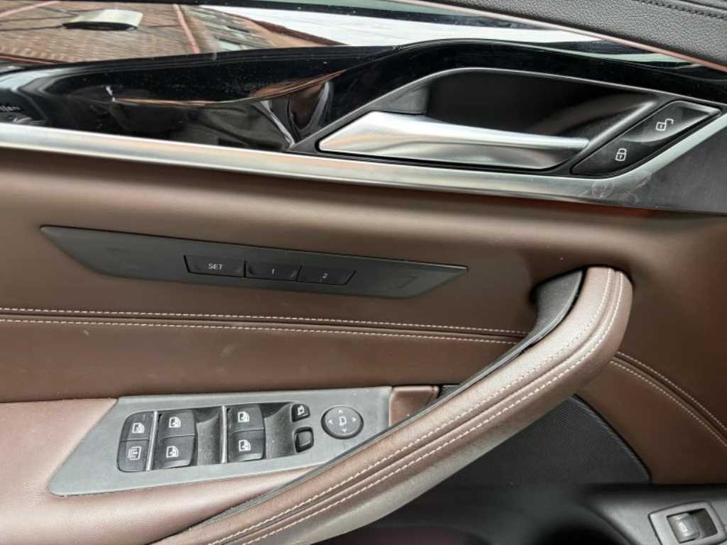 BMW 5 Series 2018 Gris - Importación desde Corea - HF Imports Iquique - Foto 18