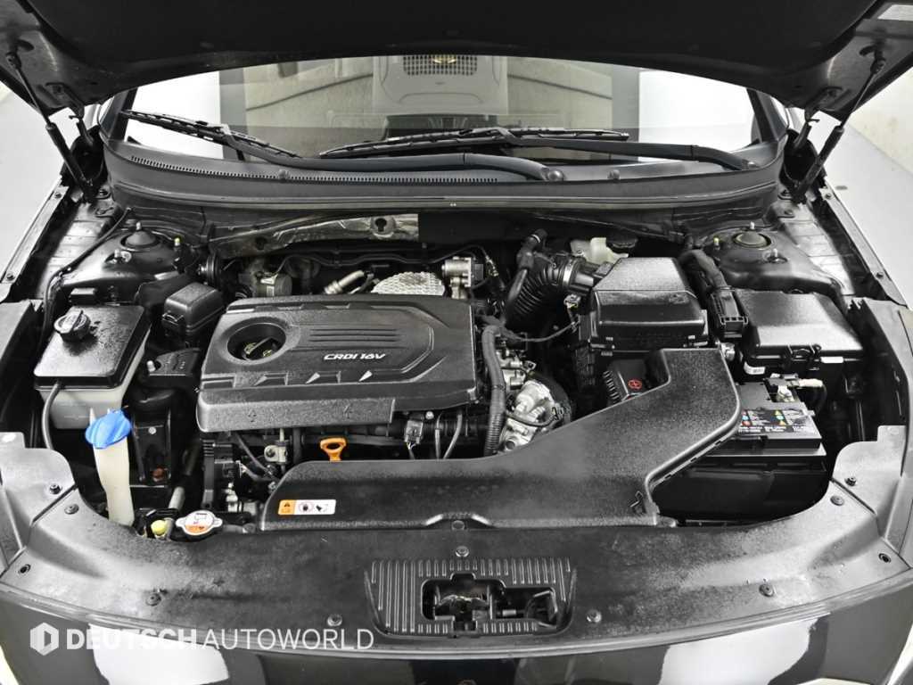 HYUNDAI Sonata - Vista 6