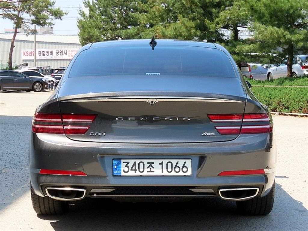 Genesis G80 - Vista 4