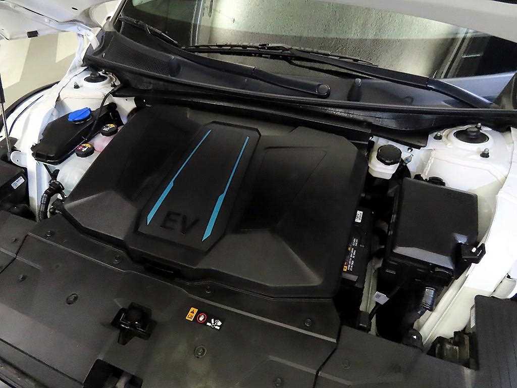 HYUNDAI Ioniq 5 2023 Blanco - Importación desde Corea - HF Imports Iquique - Foto 19