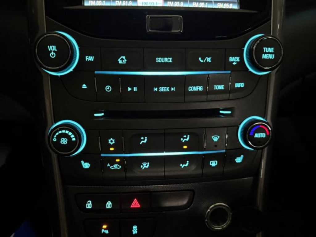 Chevrolet Malibu - Vista 11