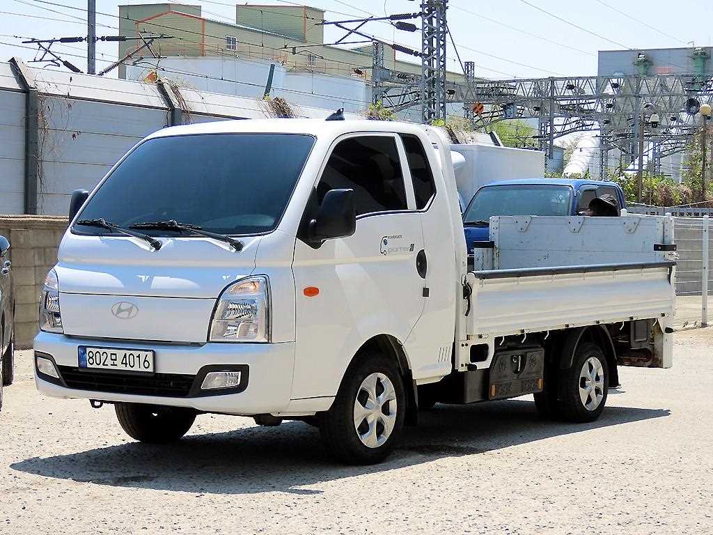 Small Truck Top_Powergate 2024 Blanco - Importación desde Corea - HF Imports Iquique - Foto 1