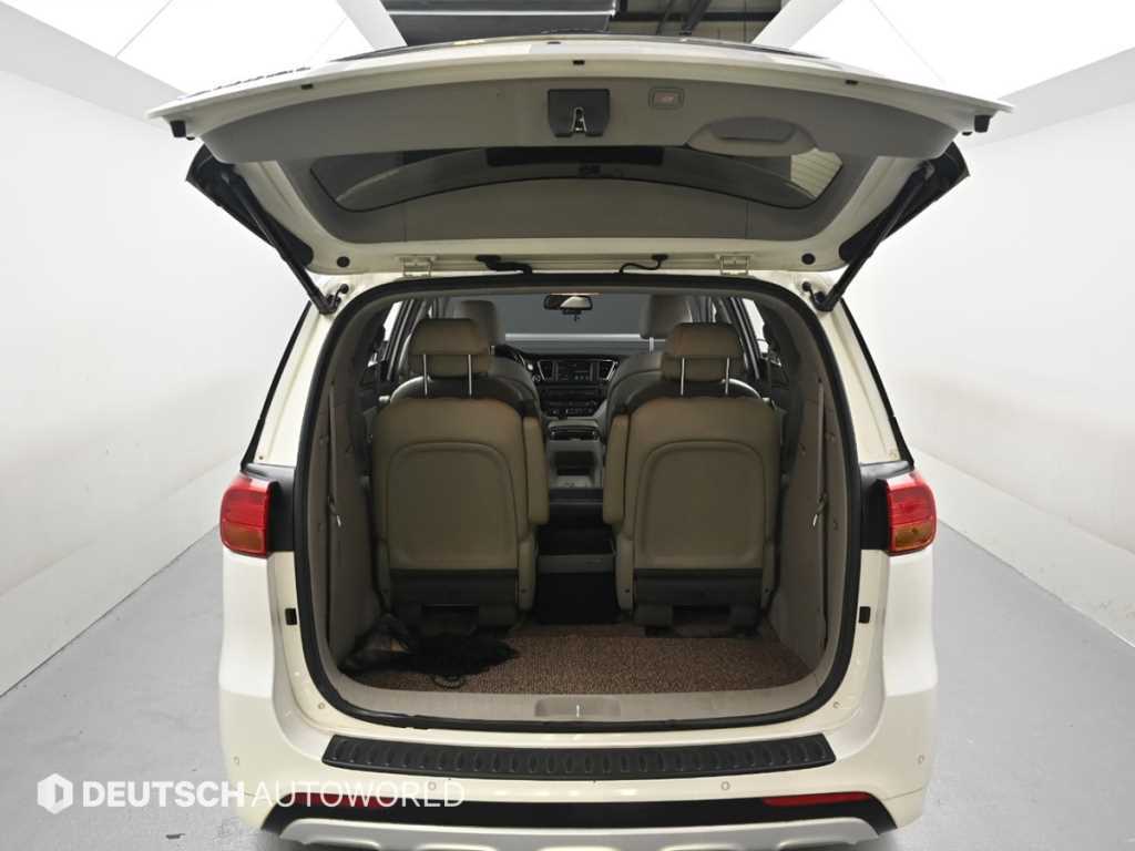 KIA Carnival 2016 Blanco - Importación desde Corea - HF Imports Iquique - Foto 19