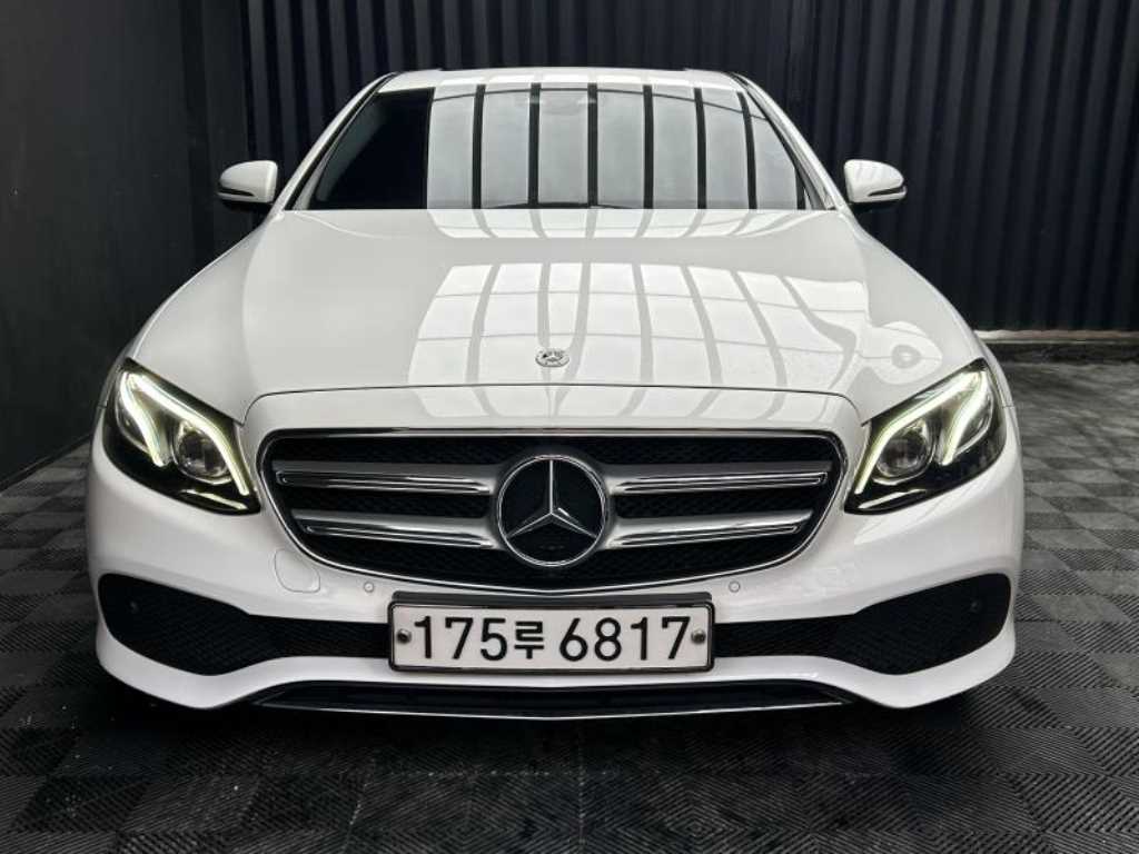 Mercedes Benz E class 2017 - Importación desde Corea - HF Imports Iquique - Foto 1